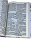 Bíblia Holy Bible Bilingue Lilás Letra Gigante Capa Dura Feminina Nvi - Português e Inglês