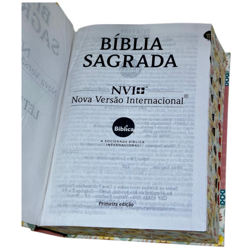 Bíblia Coração Floral Letra Jumbo Capa Dura Com Índice Feminina Nvi