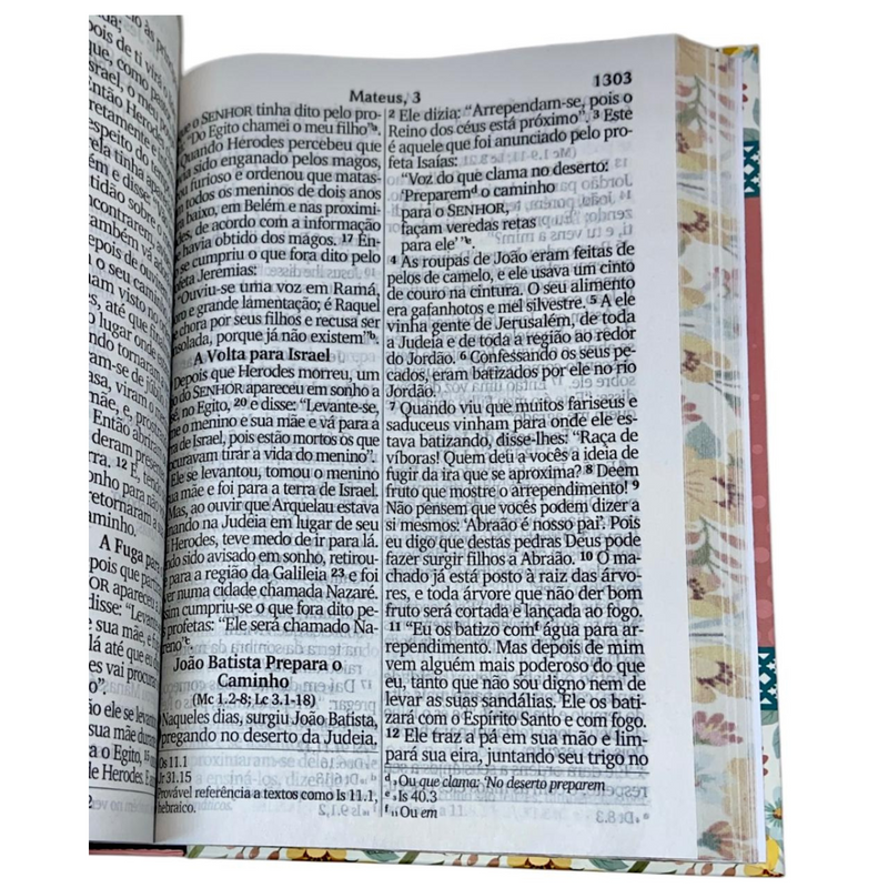 Bíblia Coração Floral Letra Jumbo Capa Dura Feminina Nvi