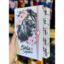 Bíblia Capa Dura Com Elástico Rosa E Medalhão Letra Gigante Com Harpa - Leão Flores Rosa E Aba Feminina