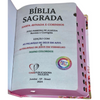 Bíblia Capa Dura Com Elástico Rosa E Medalhão Letra Gigante Com Harpa - Filha Do Rei + Índice