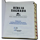Bíblia Bordô e Preta Letra Normal Capa Flexível Slim Large Com Índice Masculina Nvi