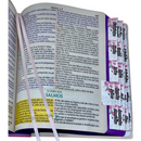 Bíblia Arranjo Floral Roxa Letra Jumbo Capa Dura Com Harpa e Aba Feminina Arc