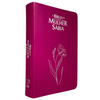 Bíblia Da Mulher Sábia Magnólia Pink De Estudo Letra Hipergigante Capa Flexível Com Harpa e Abas Adesivas Femininas Arc