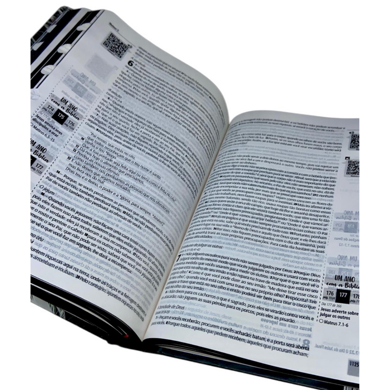 Bíblia Lion P&B Letra Normal Capa Dura Masculina e Feminina Com Índice Ntlh