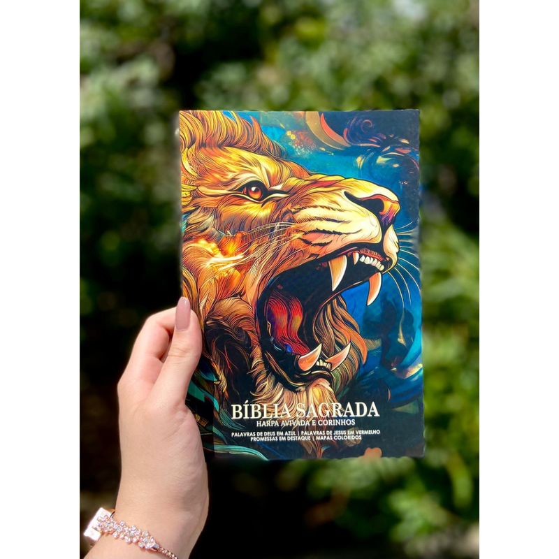 Bíblia Leão Rugindo Letra Gigante Capa Brochura Com Harpa Masculina Arc