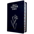 Bíblia Da Mulher Sábia Magnólia Preta De Estudo Letra Hipergigante Capa Flexível Com Harpa e Índice Feminina Arc