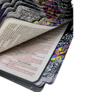 Bíblia Leão Jardim Letra Gigante Capa Dura Com Harpa E Abas Adesivas Masculina Arc