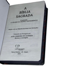 Bíblia Leão Jardim Letra Gigante Capa Dura Com Harpa E Índice Feminina Arc