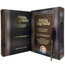 Bíblia Cor Marrom Letra Hipergigante Capa Laminada Com Harpa Caixa e Caneta Masculina Arc