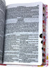 Bíblia Leão Flores Rosa Letra Gigante Capa Dura Com Harpa E Índice Feminina Arc