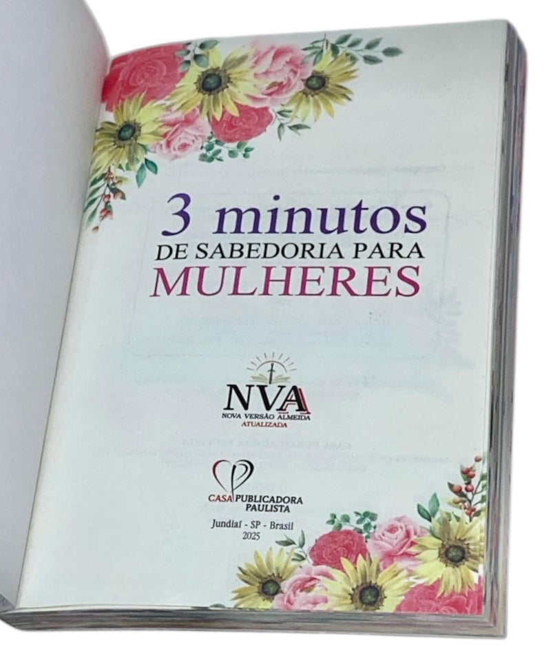 Livro Devocional Aquietai-Vos 3 Minutos De Sabedoria Para Mulheres Capa Brochura