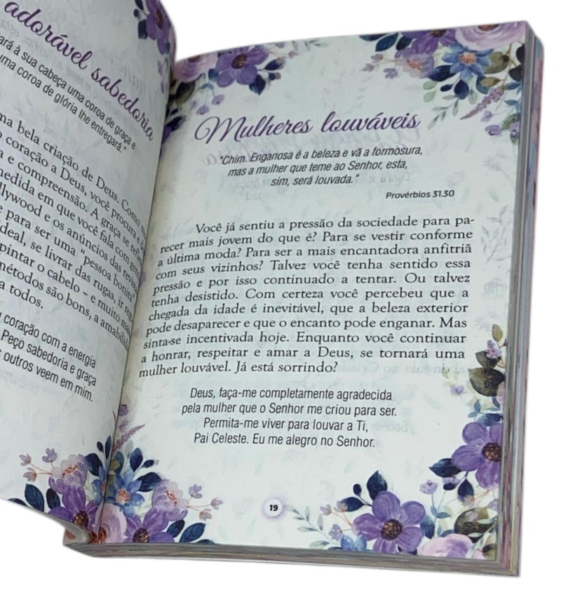 Livro Devocional Lettering 3 Minutos De Sabedoria Para Mulheres Capa Brochura