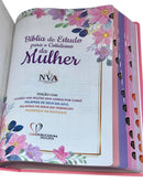 Bíblia De Estudo Para Cotidiano Da Mulher Rosa Intenso Capa Dura Letra Gigante Com Índice- NVA