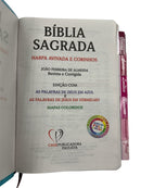 Bíblia Protegida Por Deus Letra Gigante Capa Flexível Com Harpa E Abas Coladas Feminina Arc