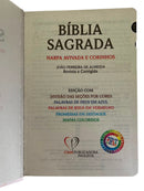 Bíblia Capa Dura Com Elástico Rosa E Medalhão Letra Gigante Com Harpa - Seja Forte + Índice