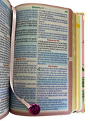 Bíblia Sagrada Letra Hipergigante PPM Capa Dura Flor Rosa Feminina Com Elástico Harpa ARC