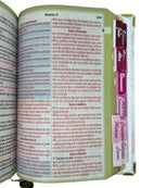 Bíblia Sagrada Letra Hipergigante PPM Capa Dura Círculo Floral Rosa Com Abas Femininas Já Coladas Elástico Harpa ARC