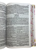 Bíblia Capa Dura Com Elástico Rosa E Medalhão Letra Gigante Com Harpa - Leão Flores Rosa