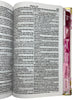 Bíblia Capa Dura Com Elástico Rosa E Medalhão Letra Gigante Com Harpa - Leão Rosa Abas Já Coladas