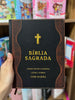 Bíblia Sagrada Letra Grande Jumbo Cor Preta e Marrom com Harpa e Índice Masculino Arc