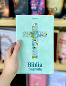 Kit Com 20 Un Bíblias Capa Brochura Cruz Tradicional e Cruz Florida Letra Gigante Linguagem NVI Com Índice