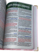 Bíblia Capa Dura Com Elástico Rosa e Medalhão Letra Hipergigante - Jardim Rosa Abas Já Coladas