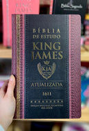 Bíblia de Estudo Tradicional Letra Hipergigante Capa Dura Feminina e Masculina King James
