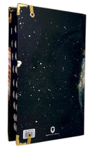 Bíblia Capa Dura Com Elástico Dourado e Medalhão Letra Gigante - Leão Deus Pai + Índice