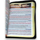Kit Casal 2 Bíblias Evangélicas Letra Hipergigante Capa Semi Flexível Premium Arc Folha Branca Full Color com Harpa Para Casal