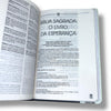 Bíblia Evangélica Capa Dura NTLH Letra Grande YouVersion Com Qr Code Cerejeira Branca