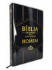 Kit de Capa Protetora + Bíblia de Estudo para o Cotidiano do Homem Capa Dura NVA Gigante Masculino