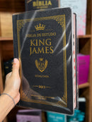 Kit de Capa Protetora & Bíblia de Estudo King James Preta Capa Dura Letra Gigante Color Com Índice