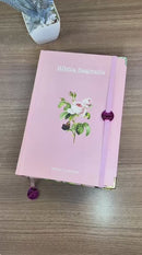Bíblia Sagrada Letra Hipergigante PPM Capa Dura Flor Rosa Feminina Com Elástico Harpa ARC e Índice