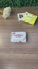Kit com 100 Uni. de Caixinhas de Promessas Jardim com Mini Versículos Diários Para Lembranças Linguagem & e Presentes ARC