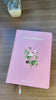 Bíblia Sagrada Letra Hipergigante PPM Capa Dura Flor Rosa Feminina Com Harpa ARC e Índice